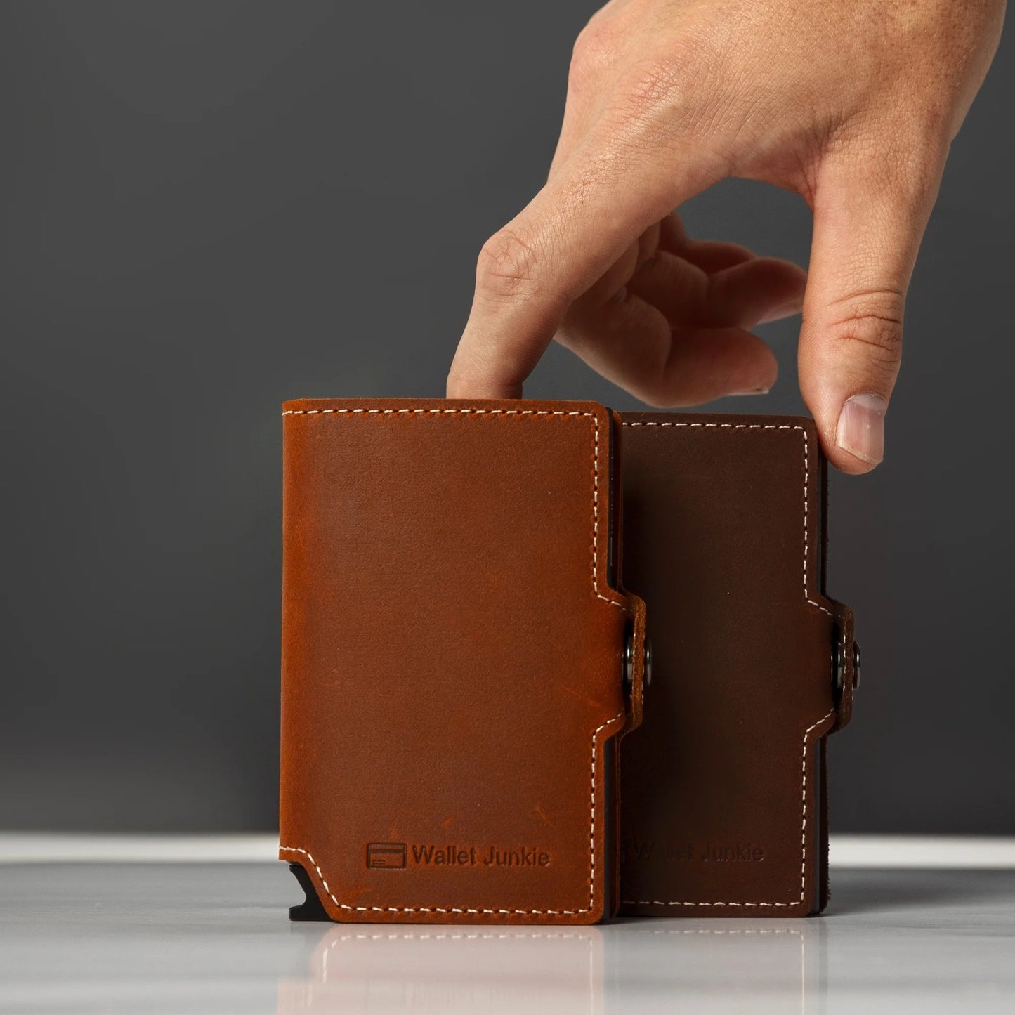 Wallet Junkie Pro Duo | Light Brown